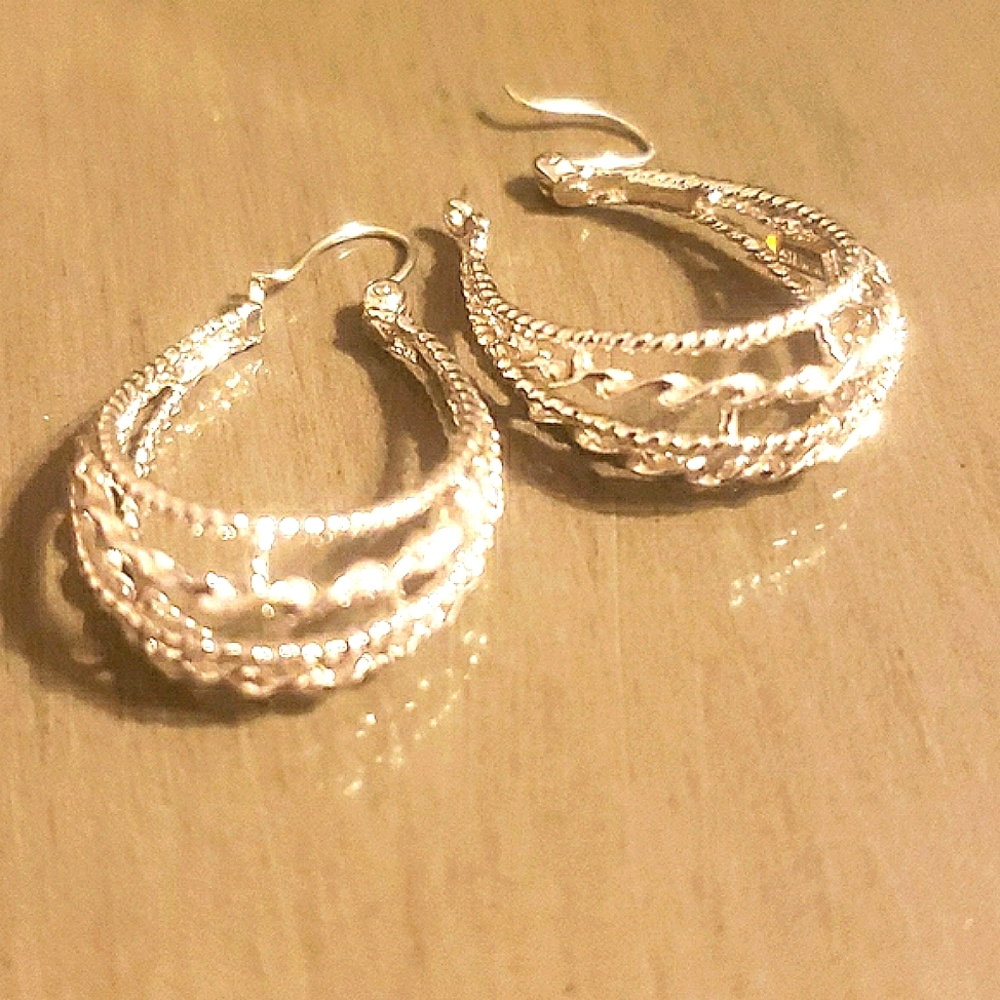 Sold Rare Style STERLING SILVER TWISTED ROPE FILIGREE HOOP EARRINGS - Picture 2 of 9